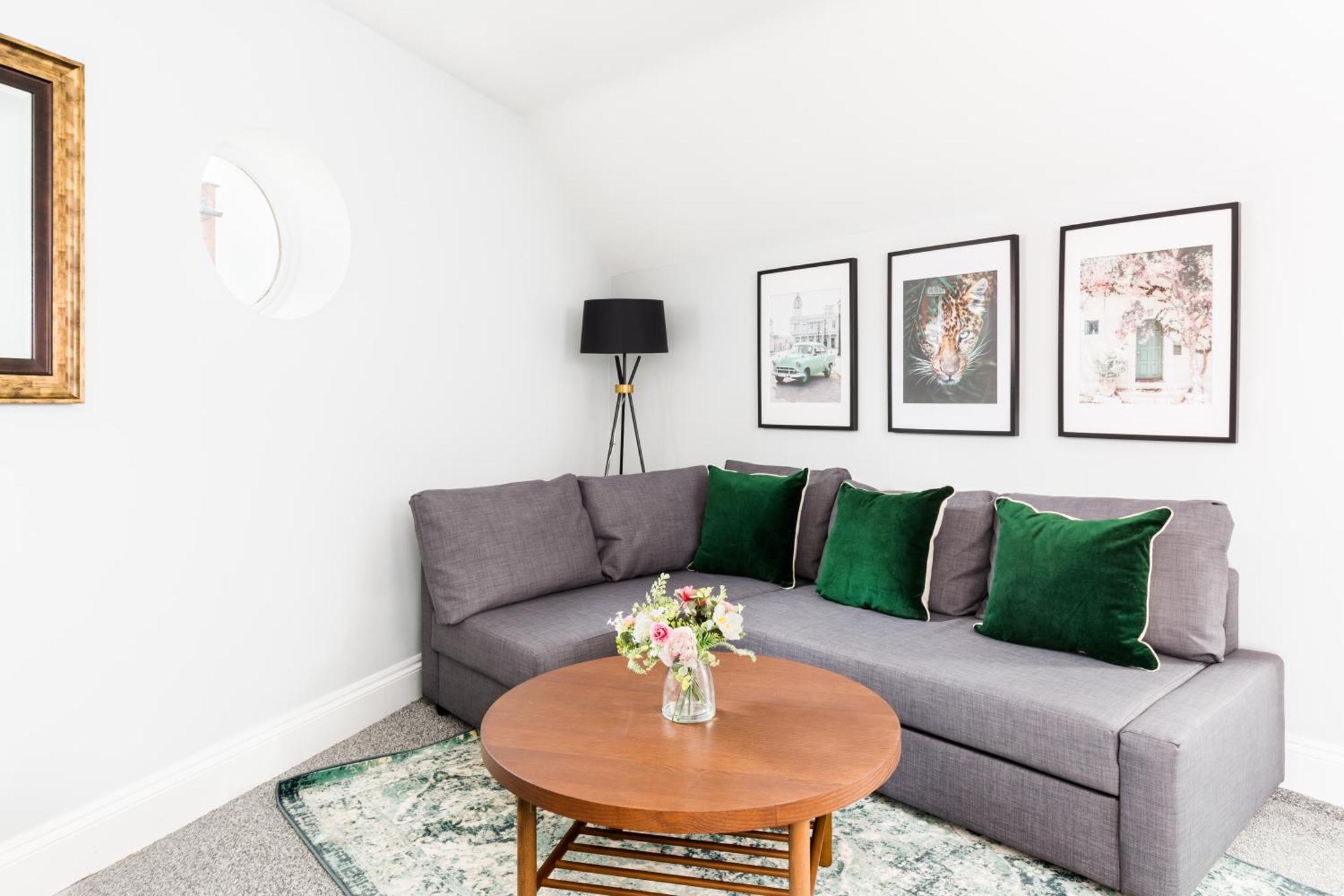 Duplex Loft Apartment With Balcony & Private Entrance In Jq Birmingham Eksteriør billede